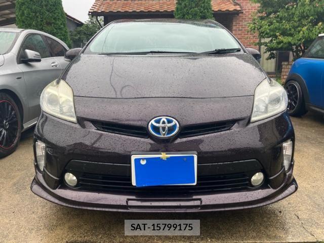Toyota PRIUS 2012-03 8316539-2