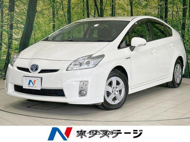 Toyota PRIUS 2009-05 8316504-0