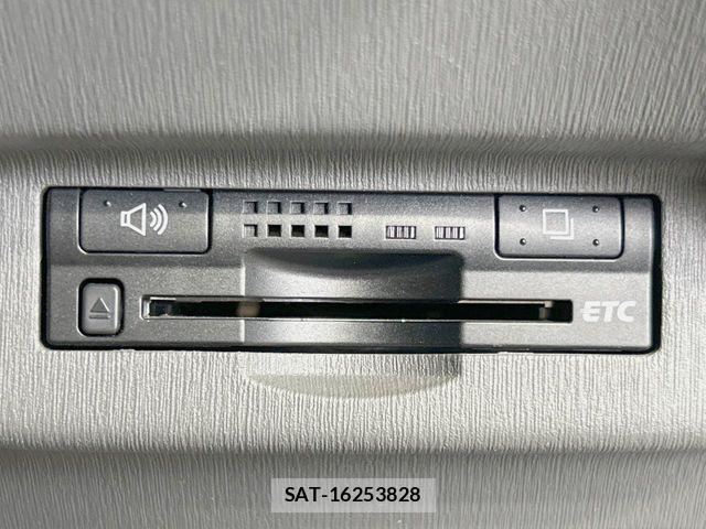 Toyota PRIUS 2009-05 8316504-6