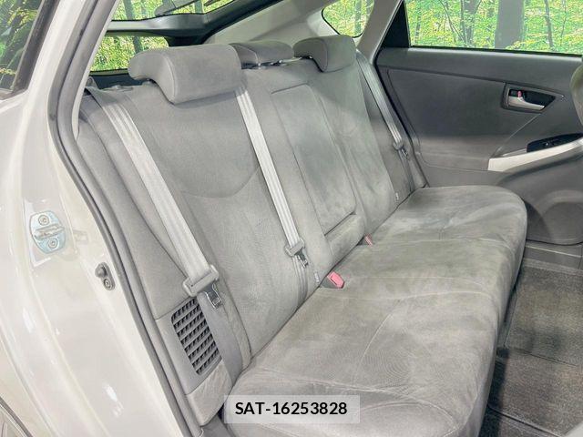 Toyota PRIUS 2009-05 8316504-8