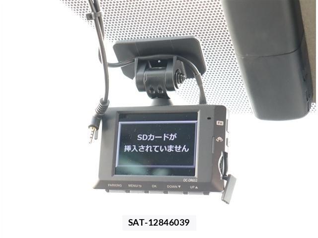 Toyota PRIUS 2020-12 8316430-19