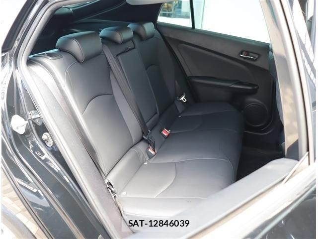 Toyota PRIUS 2020-12 8316430-5