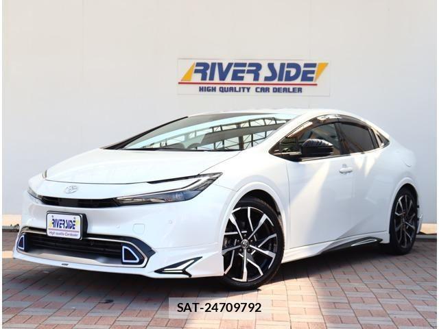 Toyota PRIUS 2023-11 8316413-0