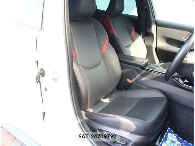 Toyota PRIUS 2023-11 8316413-8