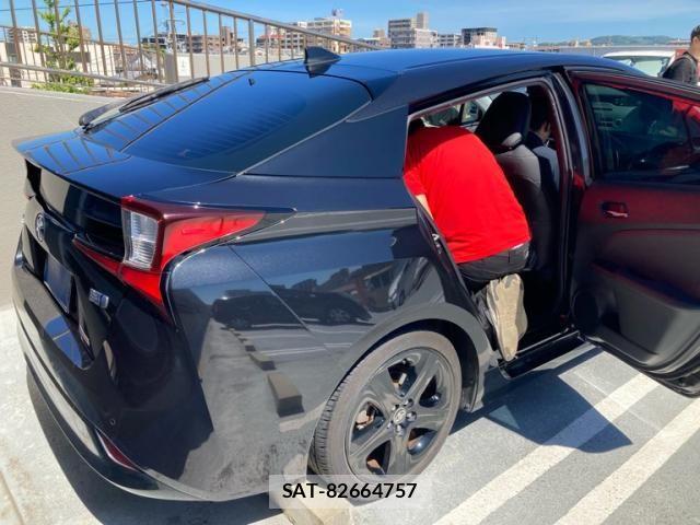 Toyota PRIUS 2021-09 8316462-2