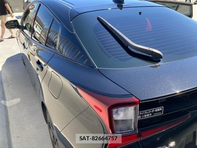 Toyota PRIUS 2021-09 8316462-3
