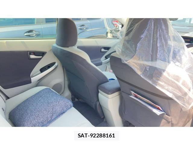 Toyota PRIUS 2010-11 8316544-12