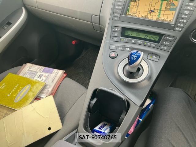 Toyota PRIUS 2009-08 8316518-12