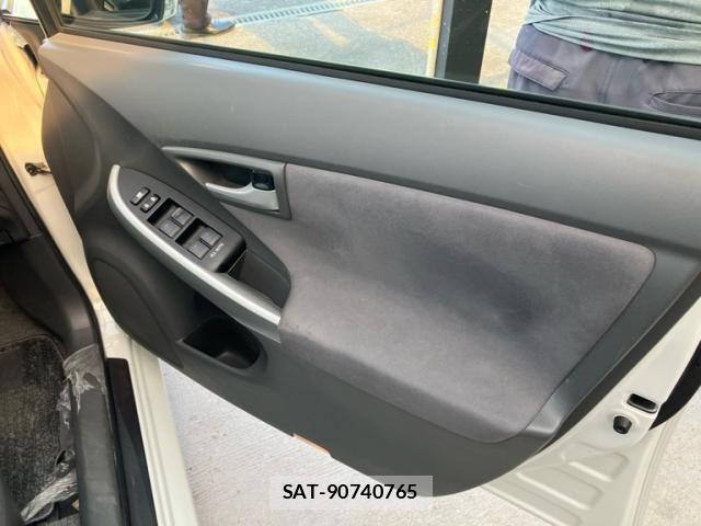 Toyota PRIUS 2009-08 8316518-6