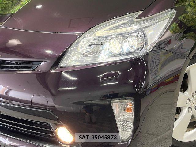 Toyota PRIUS 2015-01 8316498-13