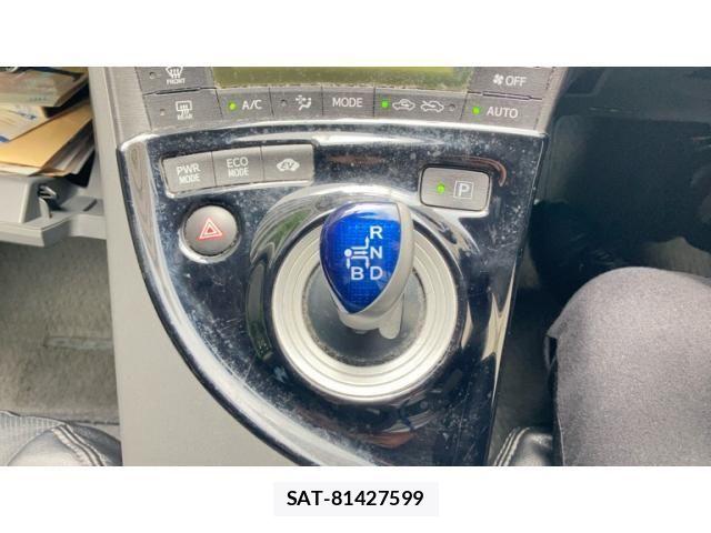 Toyota PRIUS 2011-01 8316540-14