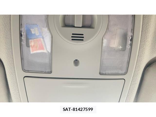 Toyota PRIUS 2011-01 8316540-16