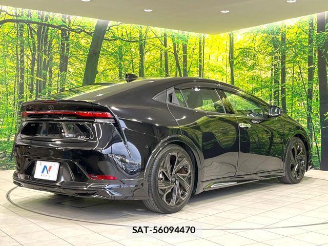 Toyota PRIUS 2023-08 8316418-16