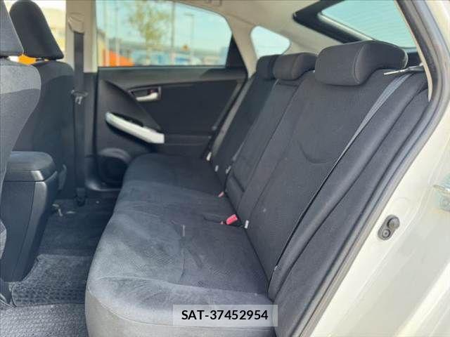 Toyota PRIUS 2014-08 8316500-17