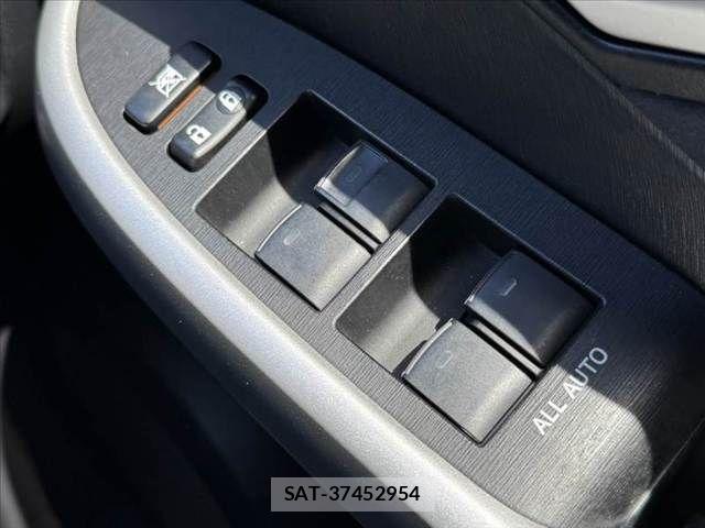 Toyota PRIUS 2014-08 8316500-22