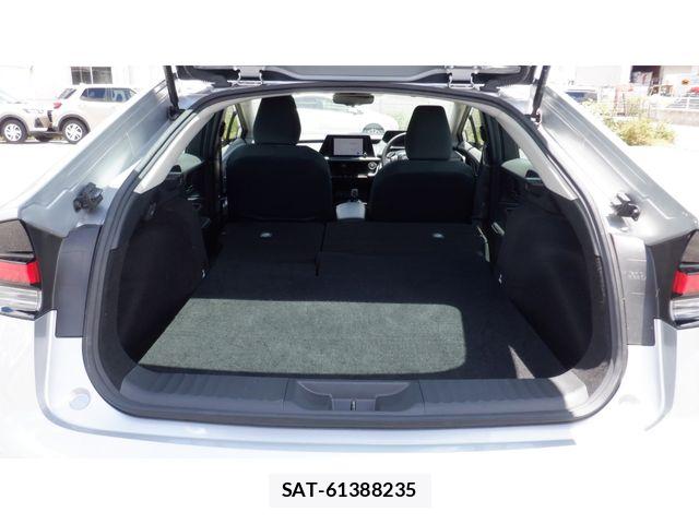 Toyota PRIUS 2023-10 8316435-10