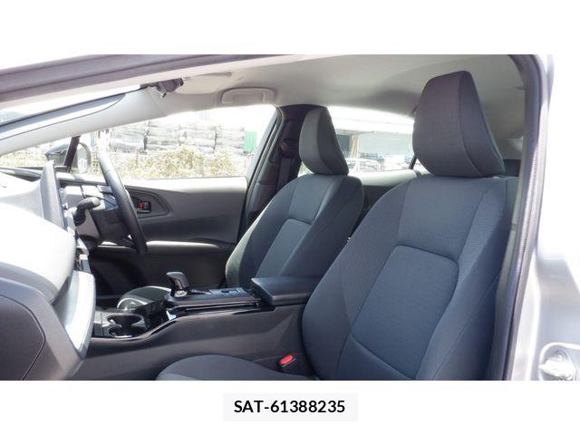 Toyota PRIUS 2023-10 8316435-12