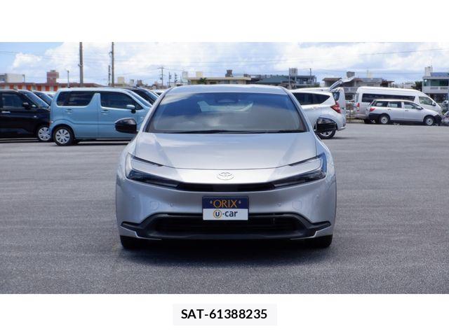 Toyota PRIUS 2023-10 8316435-3