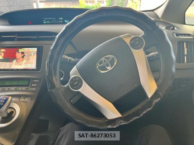 Toyota PRIUS 2011-09 8316536-10