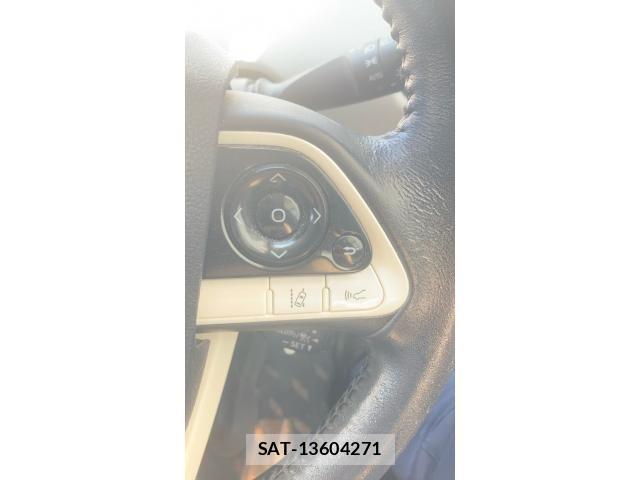 Toyota PRIUS 2016-02 8316485-17