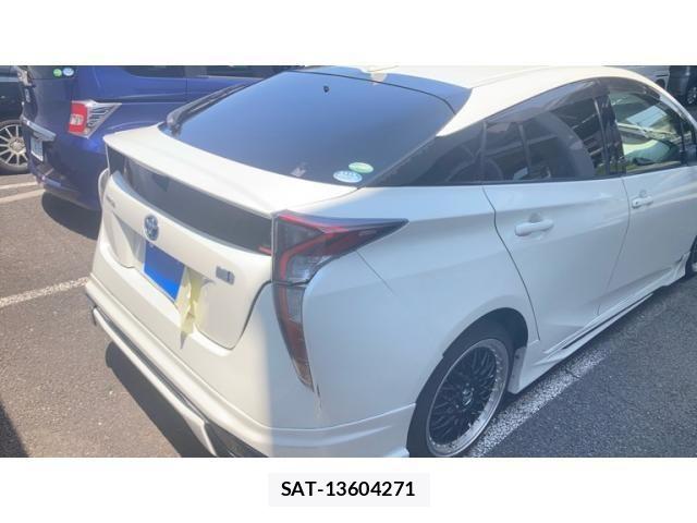 Toyota PRIUS 2016-02 8316485-3