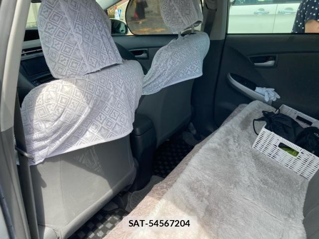 Toyota PRIUS 2011-12 8316525-15