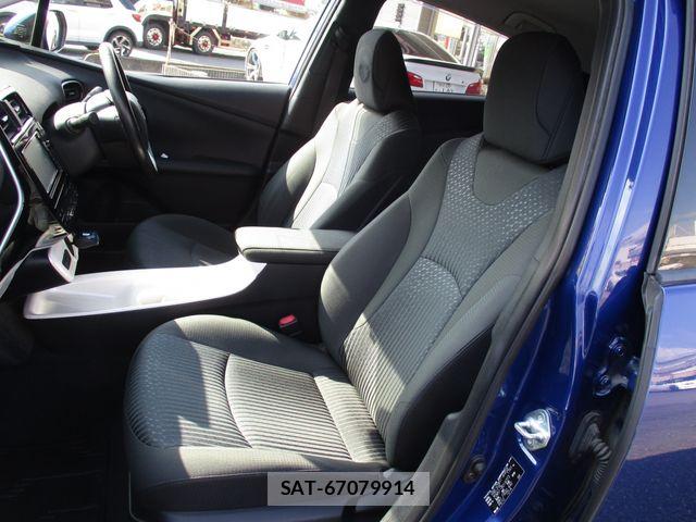 Toyota PRIUS 2016-06 8316493-9