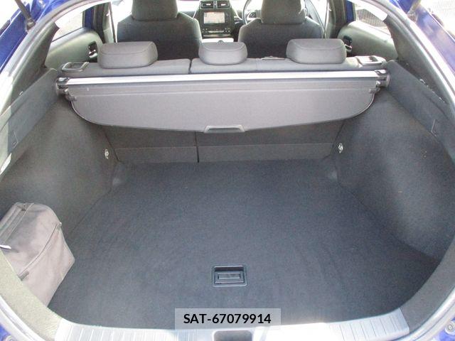 Toyota PRIUS 2016-06 8316493-11