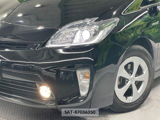 Toyota PRIUS 2012-09 8316489-12