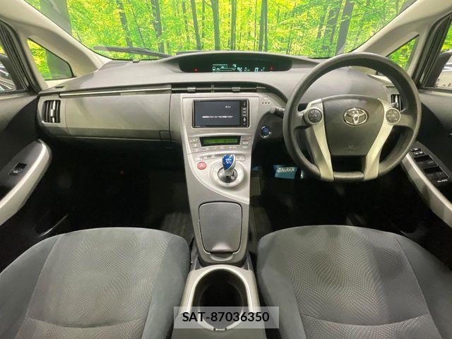 Toyota PRIUS 2012-09 8316489-3