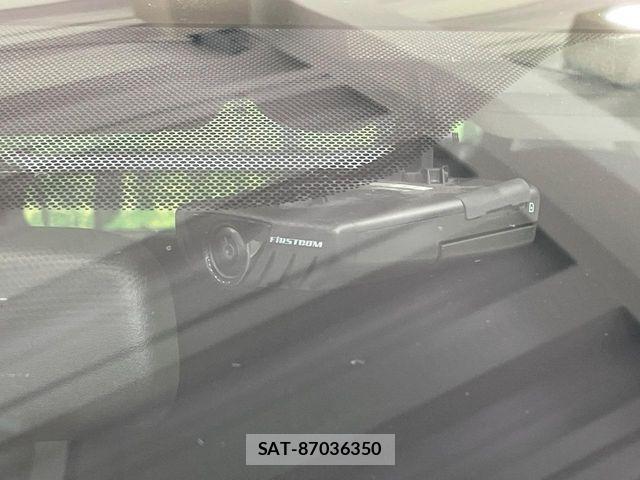 Toyota PRIUS 2012-09 8316489-5