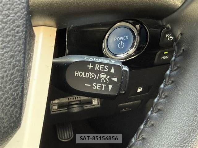Toyota PRIUS 2017-09 8316487-25