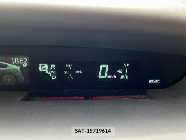 Toyota PRIUS 2014-02 8316492-7