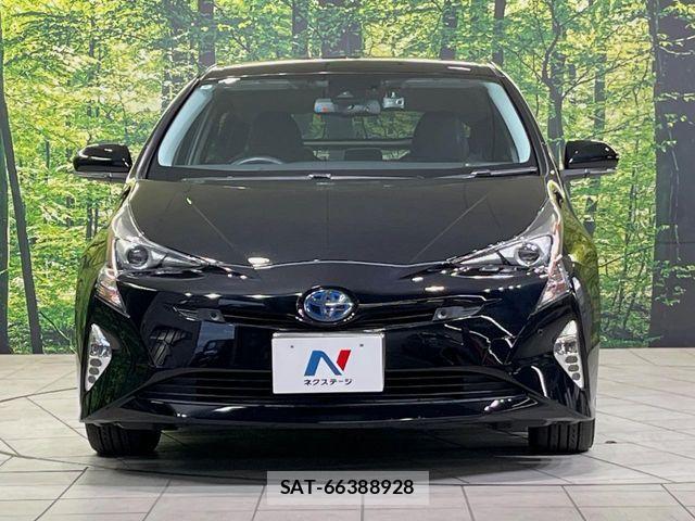 Toyota PRIUS 2016-05 8316474-13