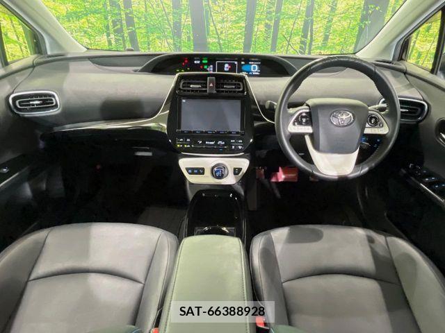 Toyota PRIUS 2016-05 8316474-1