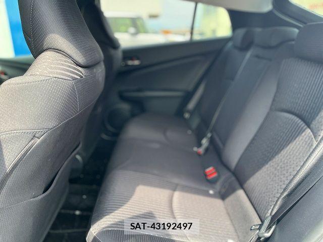 Toyota PRIUS 2017-08 8316460-12