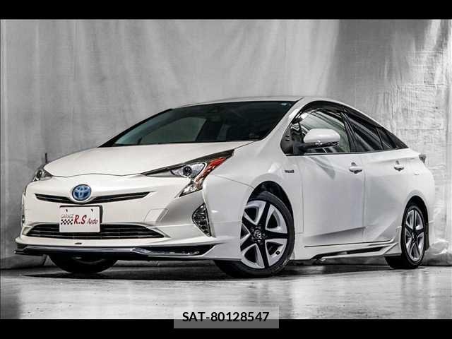 Toyota PRIUS 2017-05 8316455-0