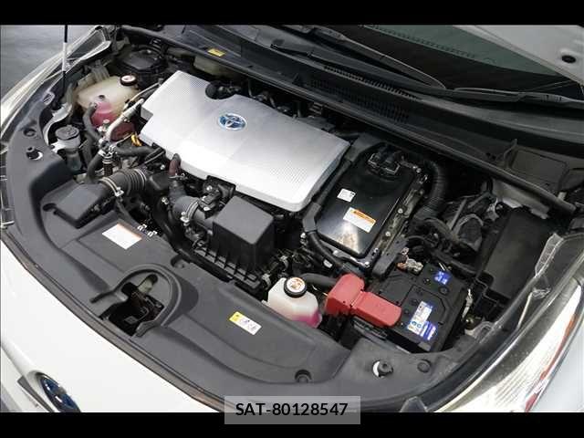 Toyota PRIUS 2017-05 8316455-19