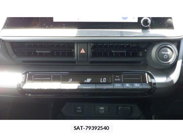 Toyota PRIUS 2023-10 8316436-18
