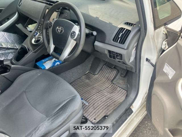 Toyota PRIUS 2010-06 8316527-9