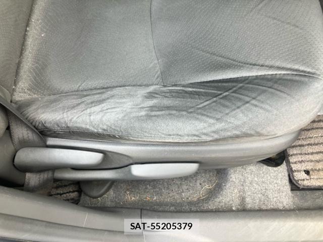 Toyota PRIUS 2010-06 8316527-11