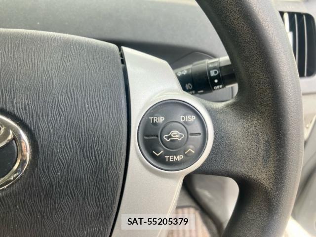 Toyota PRIUS 2010-06 8316527-17