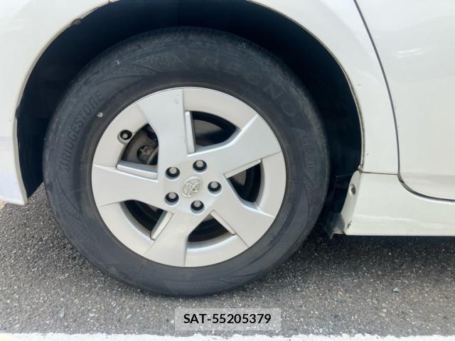 Toyota PRIUS 2010-06 8316527-5
