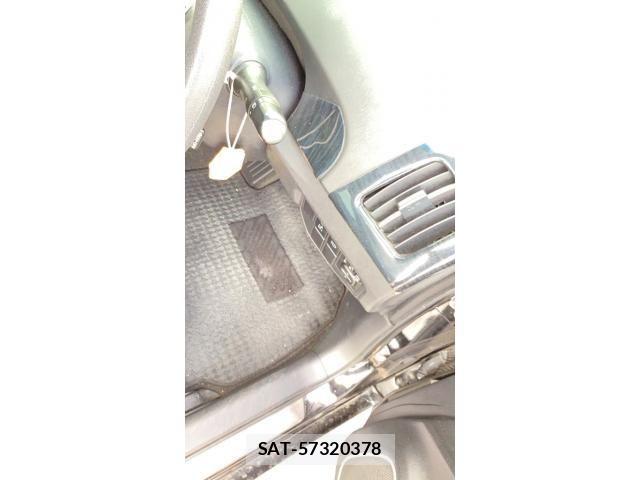 Toyota PRIUS 2013-10 8316523-19