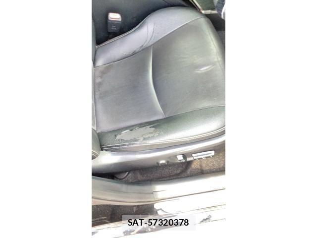 Toyota PRIUS 2013-10 8316523-21