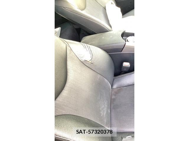 Toyota PRIUS 2013-10 8316523-22
