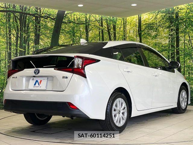 Toyota PRIUS 2020-12 8316438-17