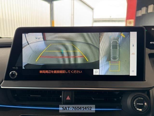 Toyota PRIUS 2023-07 8316426-16
