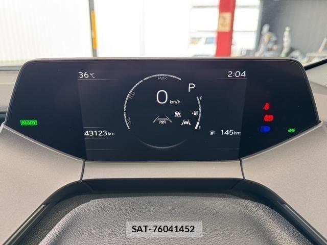 Toyota PRIUS 2023-07 8316426-17