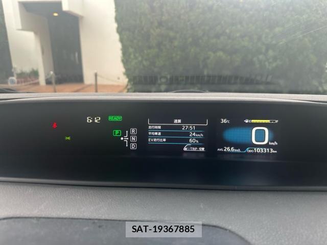 Toyota PRIUS 2016-02 8316499-18